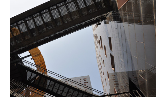 plush74 italy milano location rent shoot film photo streets parking modern architecture glass 10