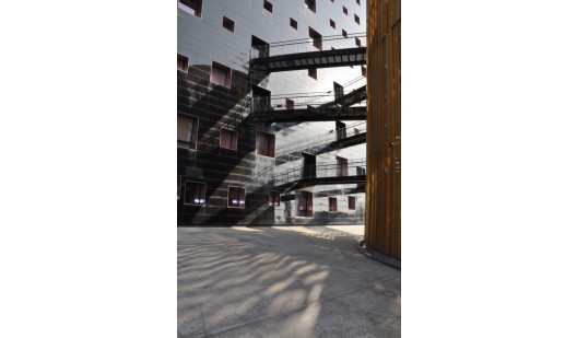 plush74 italy milano location rent shoot film photo streets parking modern architecture glass 7