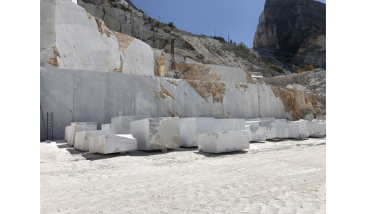 felpa74 italia toscana lugar alquiler rodaje película foto cantera de mármol montaña 9