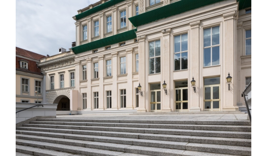 plush74 kronprinzenpalais berlin 3