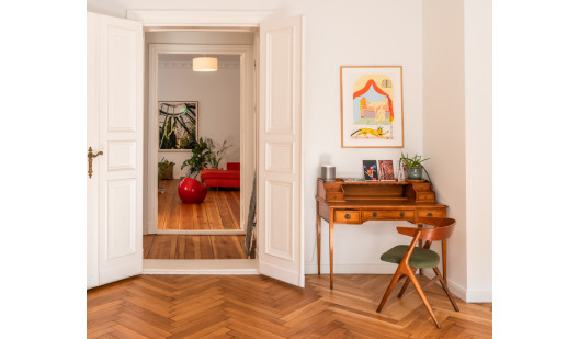 plush74 light flooded apartment 3