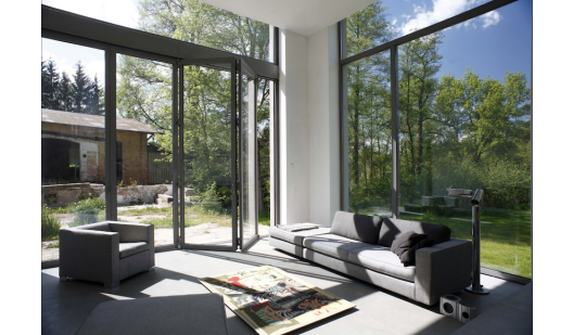 plush74 location art gallery berlin area germany 9 (1)