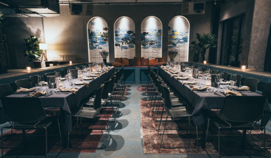 plush74 location berlin eventlocation prince charles restuarant foto film eventjpg1