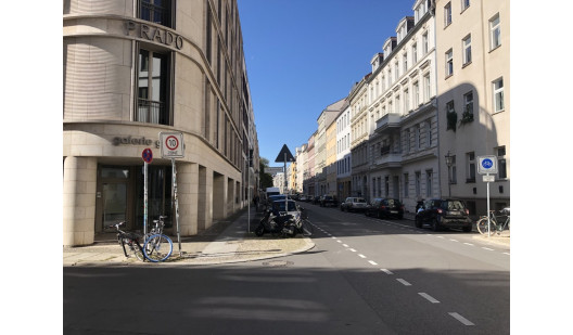 plush74 location berlin streets 9