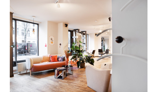 plush74 location film photo berlin germany hairdresser11