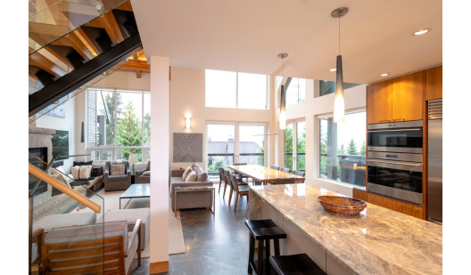 plush74 location film photo event canada bc unique villa whistler mountain 4