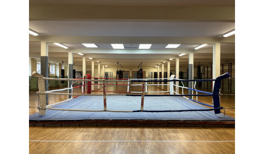 plush74 location film photo event germany berlin vintage gym fitness boxing 123