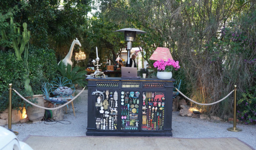 felpa74 localización ibiza restaurante jardín película foto evento1