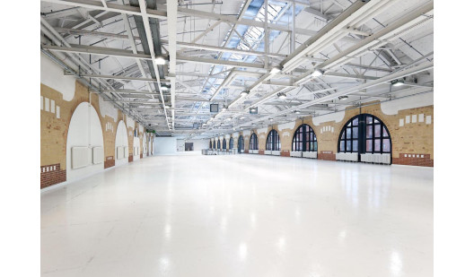 plush74 location photo film event germany berlin conference hall 2