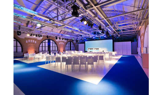 plush74 location photo film event germany berlin conference hall 5