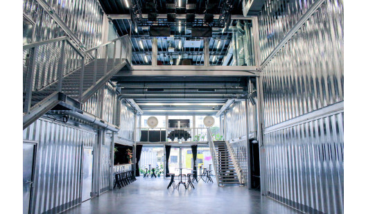 plush74 location photo film event rental germany berlin container box steel showroom 14