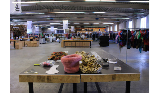 plush74 location photo film event rental germany berlin industrial storage production fashion 9