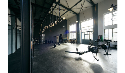 plush74 location photo film event rental germany berlin sports gym 5