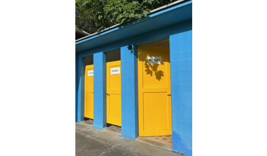 plush74 location photo film event switzerland vulpera lido pool outdoor color 8