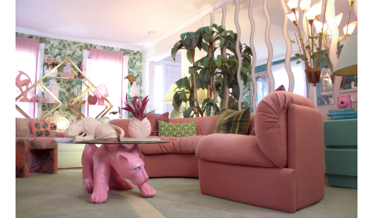 plush74 location photo film shop store pink colourful house danbury usa7