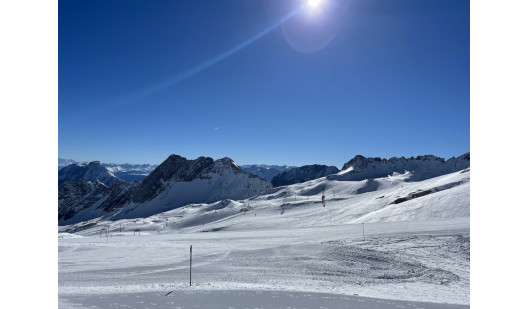 plush74 location scout rental bavaria mountains zugspitze42