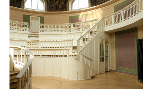 pluche74 locatiescout verhuur foto filmproductie berlijn theater mitte even space24