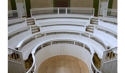 pluche74 locatiescout verhuur foto filmproductie berlijn theater mitte even space27