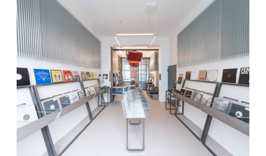 plush74 location scout rental photo film production store record music sound berlin1