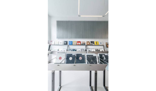 plush74 location scout rental photo film production store record music sound berlin3