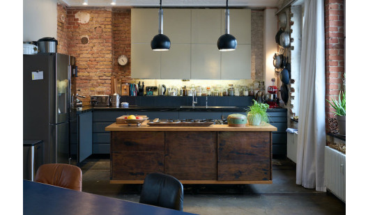 plush74 location scout rental spain photo film production loft berlin2 (1)