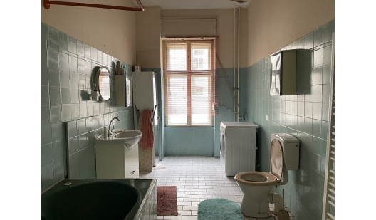 plush74 location scouting film photo event rental germany berlin pastell bathroom bathtub2