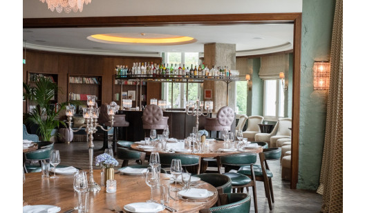 plush74 location scouting film photo event rental alemania berlin soho house polit buero hotel restaurant event space4