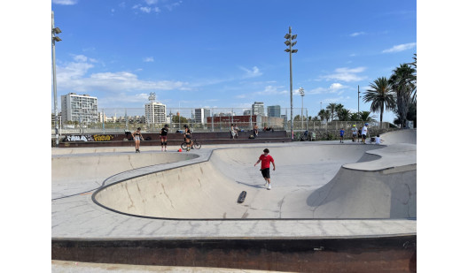 plush74 locations photo film production germany photo studio berlin00000plush74 locations photo film productio photo streets skate barcelona beach spain00002