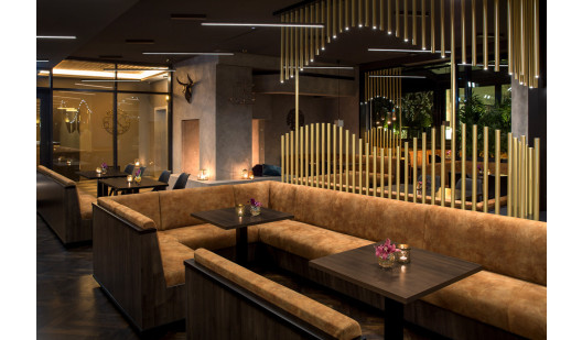 plush74 lush breakfast area 1