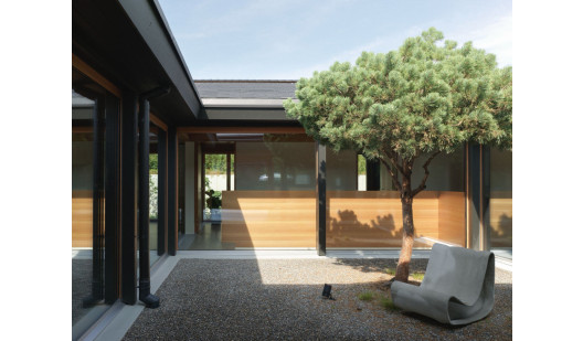 plush74 mid century bungalow zurich 2