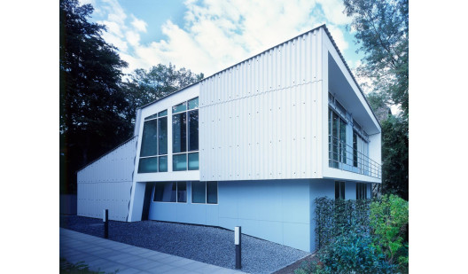 plush74 mid century house 1