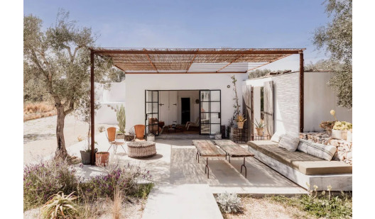 plush74 modern minimalistic puglia 1(1)