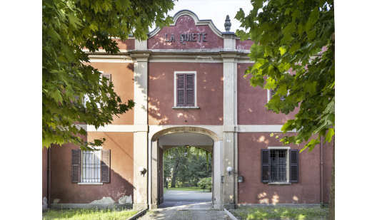plush74 neoclassical villa near milan 1(1)