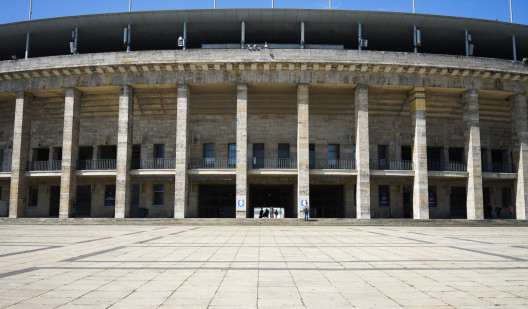plush74 olympiastadion berlin 1