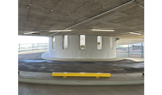 plush74 parkdeck hallen am borsigturm 20