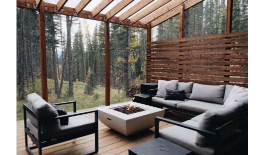 plush74 photo film event location alberta canada rustic forest cabin 2