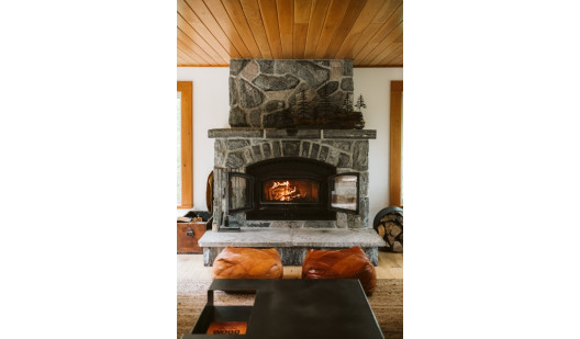 plush74 photo film location toronto lake house canada rustic forest private home 25