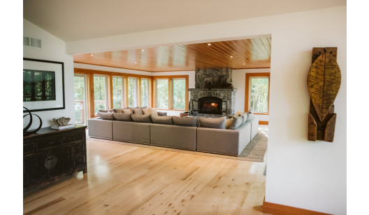 plush74 photo film location toronto lake house canada rustic forest private home 28