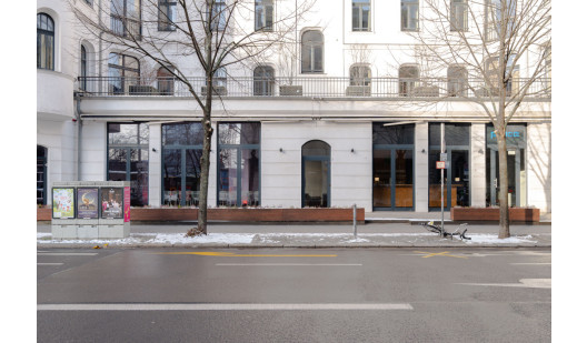 plush74 pop up berlin mitte 1