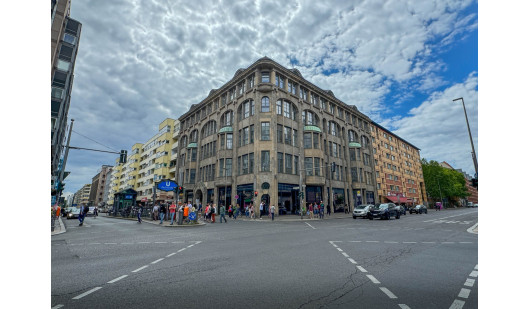 plush74 pop up in the center of berlin 6