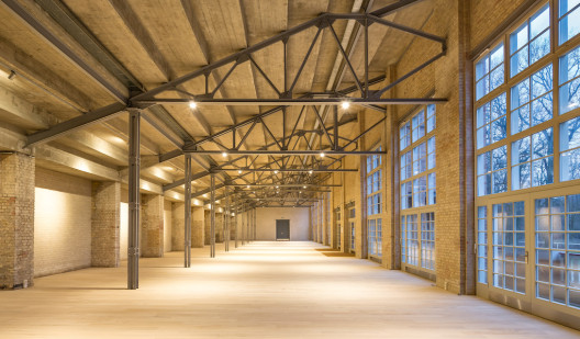 plush74 racecourse berlin 1