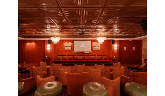 plush74 red room venue berlin 1