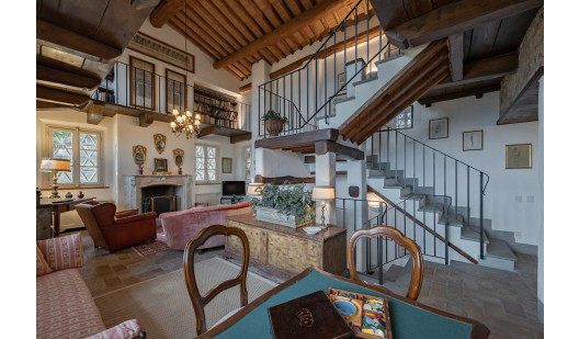 plush74 rental location film photo event italy tuscany villa 14