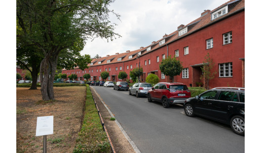 plush74 rental location film photo event village colors city berlin 11