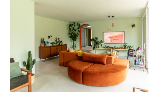 plush74 rental productions locaiton photo film house colourful hamburg germany17