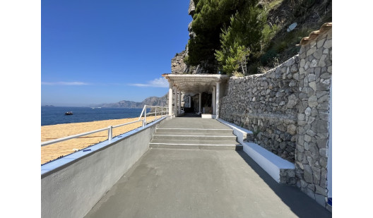 plush74 rental productions location photo film italyjpeg8