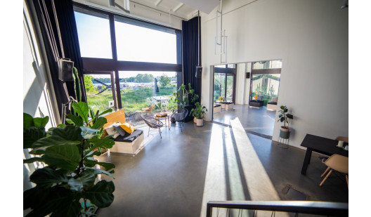 plush74 riverside event studio 2