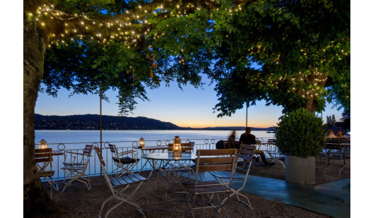 plush74 romantik lakeside hotel 26