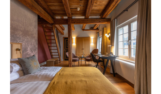 plush74 romantik lakeside hotel 3