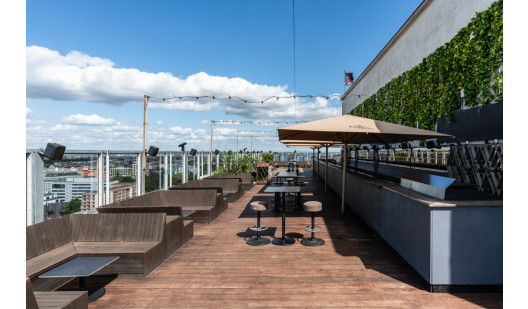 plush74 rooftop club berlin alexanderplatz 1